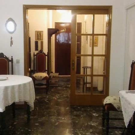 Chryssa - Χρυσα Apartment Патра Екстериор снимка