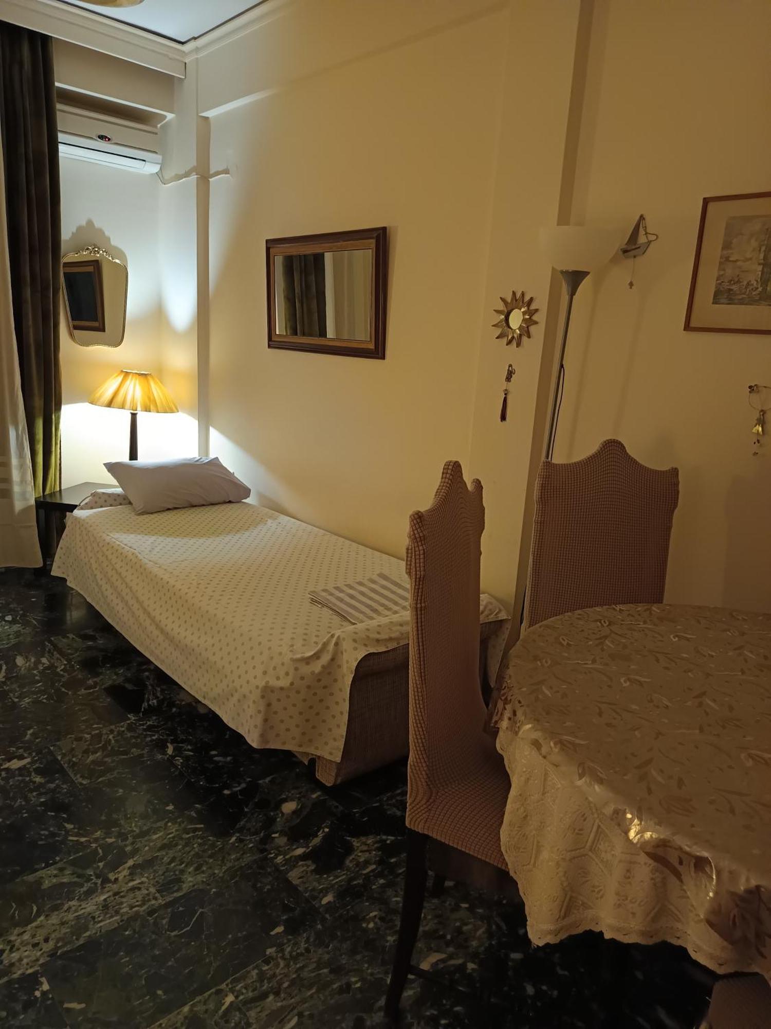 Chryssa - Χρυσα Apartment Патра Екстериор снимка